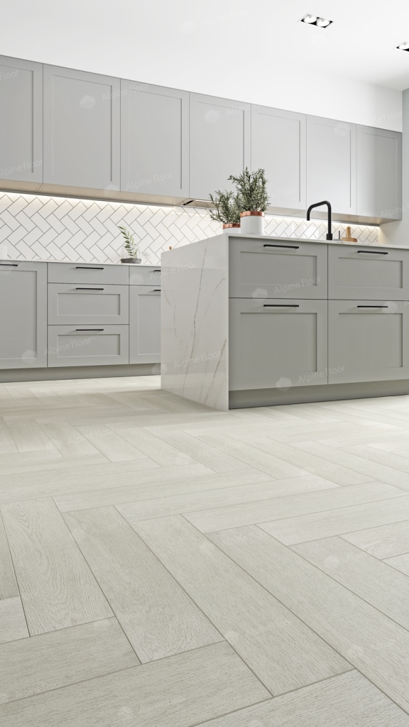 Alpine floor Зимний лес ЕСО 13-6 Parquet Light